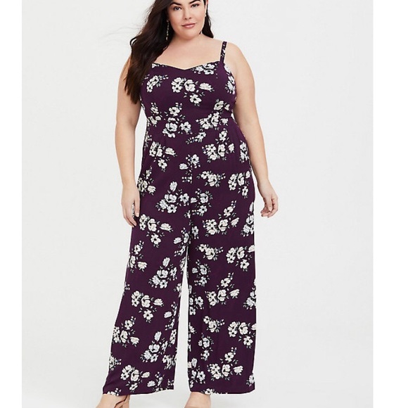 torrid Pants - 🆕 Torrid 2X Purple Floral Jumpsuit